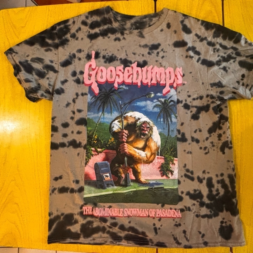 official goosebumps t-shirt